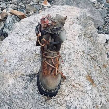 La segunda hallada de Günther Messner (la primera fue encontrada en 2005) demostraría que el montañista estaba descendiendo del Nanga Parbat cuando lo sepultó la avalancha