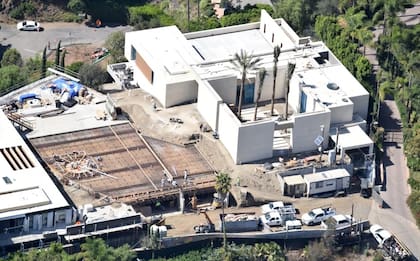 La segunda vivienda tendrá una sola planta y contará con sala de cine y un área de entretenimiento (Captura/ChrisWhite)