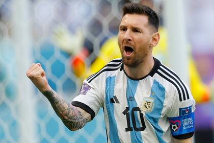 La selección argentina, a pesar de su derrota en el debut contra Arabia Saudita, es favorita en el cruce con México