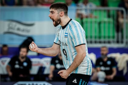 La selección argentina de vóleibol afrontará la VNL 2025 con un equipo en pleno recambio