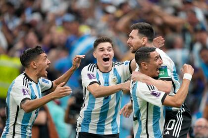 La selección argentina depende de sí misma para avanzar de ronda; si gana, estará en octavos
