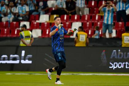 La Selección Argentina enfrenta al equipo de Emiratos Árabes, en el estadio Mohamed Bin Zayed de Abu Dhabi, en un partido amistoso, en la previa del mundial de Qatar 2022

