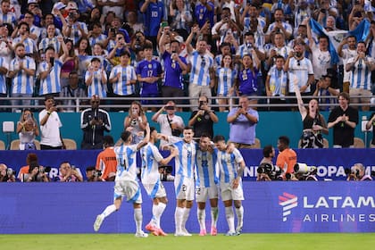 La selección argentina está en un momento de plenitud que busca seguir estirando este jueves
