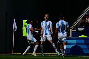 La selección argentina logró su primera victoria en los Juegos Olímpicos 2024 ante Irak 3 a 1 en Lyon