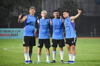 Argentina empieza a correr detrás del único título mundial que le falta