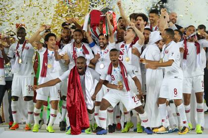 La selección de Qatar festeja su primer título en la Copa de Asia 2019