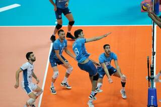 La selección de voleibol se prepara para el Mundial ante Estados Unidos en Morón