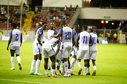La selección haitiana no ha perdido en las eliminatorias (X/@fhfhaiti)