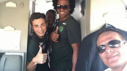 La selfie adentro del avión