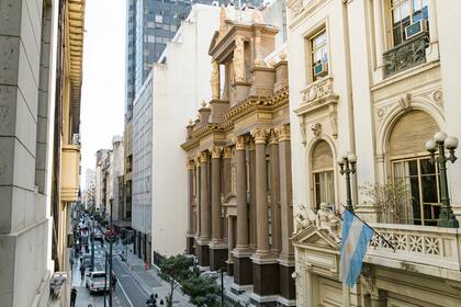 La semana pasada, el BCRA recortó la tasa de interés del 35% al 32% nominal anual