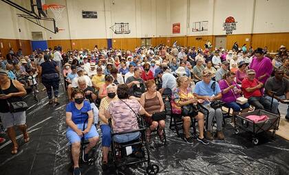 La semana pasada se hizo entrega de aires acondicionados en Lincoln, Los Ángeles