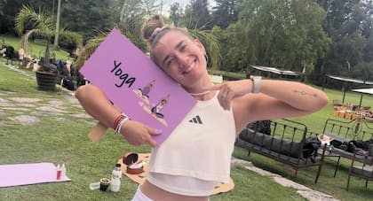 “La semilla del yoga vino de mi abuela, que me lo recomendaba mucho y me animaba a probar la disciplina"