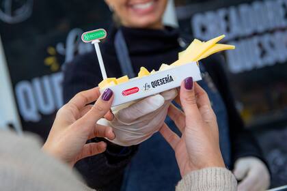 La Serenísima ofreció a los presentes una degustación exclusiva de sus mejores quesos.