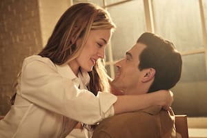 El fenómeno Sarah Pidgeon: el radical cambio físico y los secretos de la actriz que logró “revivir” a Carolyn Bessette