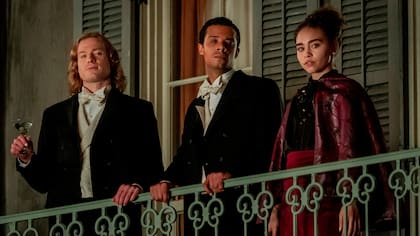 La serie llegó a Netflix y revive uno de los relatos vampíricos más emblemáticos de la literatura