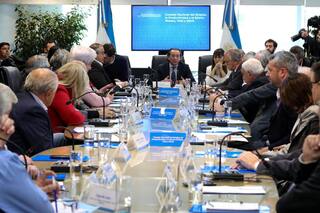 Paritarias dolarizadas: el argumento gremial para lograr una mejora salarial