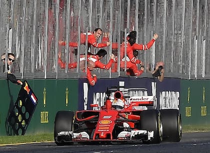 La SF70H de Sebastian Vettel, a la queel alemán nombró Gina y con la que logro cinco de los 17 triunfos en Ferrari