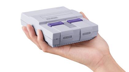 La SNES Mini viene con 21 juegos preinstalados, y usa el mismo hardware que la NES mini