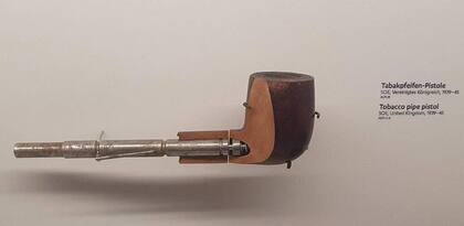 La SOE inventaba toda clase de artilugios, como esta pistola disfrazada de pipa