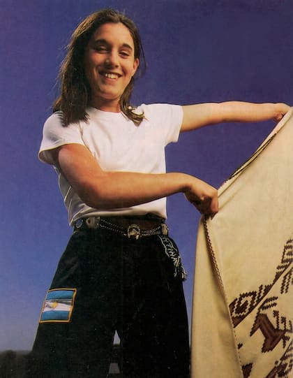 La Sole y el histórico poncho de sus comienzos