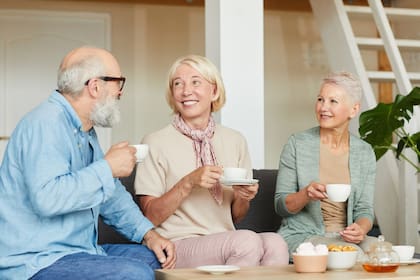 La soledad crónica tiene efectos comparables al tabaquismo o la obesidad.