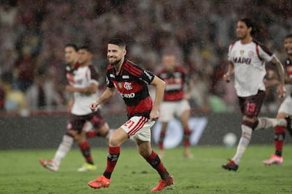 La sonrisa del festejo de Jorginho tras el gol para Flamengo