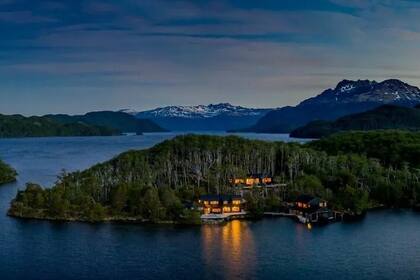 La Soplada, la isla de Francis Mallmann en el Lago La Plata, desde el aire (Foto: plansouthamerica.com)