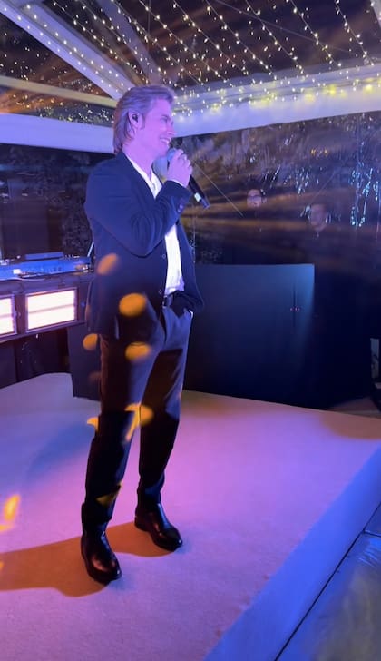 La sorpresa de la noche: el show de Carlos Baute