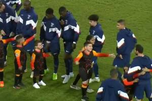 La reacción viral de un grupo de chicos al ver a Messi entrar a la cancha para jugar la Champions con PSG