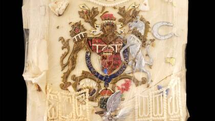 La subasta comenz en 300 libras y termin en 1850