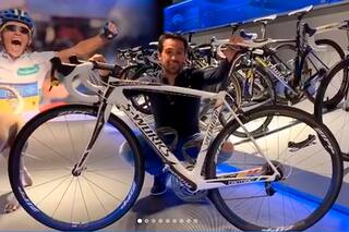 La subasta de un famoso ciclista español que hizo colapsar la plataforma de eBay