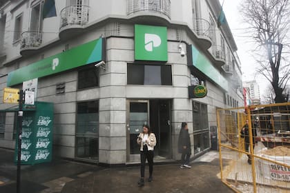 La sucursal del Banco Provincia de las calles 7 y 54 de La Plata, donde fue detenido Rigau