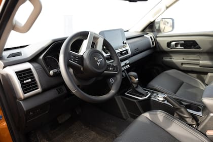 La SUV Outlander por dentro.