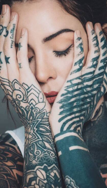 Los tattoos de Candelaria Tinelli 