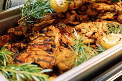 La taquería cuenta con un amplio menú inspirado en los platillos de México