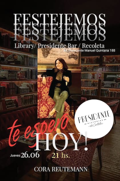 La tarjeta digital (en la que se la ve
con un top semitransparente) que recibieron sus invitados.