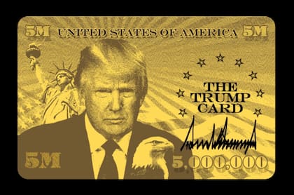 La tarjeta dorada muestra la imagen de Donald Trump junto con la descripción "The Trump Card" rodeada de nueve estrellas