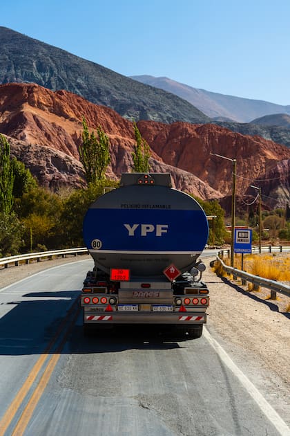 La tecnología TurboClean en INFINIA optimiza el desempeño del motor mediante limpieza, reducción de fricción y potencia sostenida.