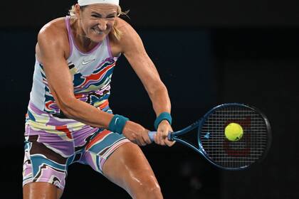 La tenista bielorrusa Victoria Azarenka volverá a disputar las semifinales del primer Grand Slam del calendario luego de una década
