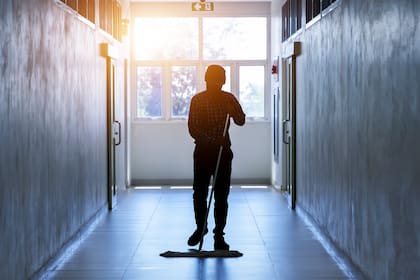 La tensión se respira en los pasillos de los edificios con vecinos enfrentados