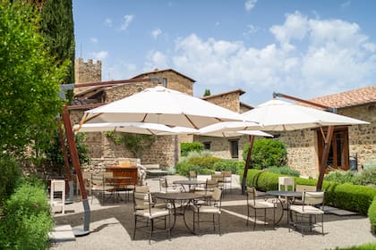 La terraza de la Enoteca en Banfi