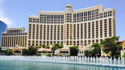 La terraza del Bellagio cuenta con una gran barra ideal para mirar desde ese punto la ciudad