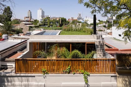 La terraza, desde la calle.