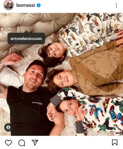 La tierna foto de Lionel Messi con sus hijos (Foto: Captura Instagram/@liomessi)
