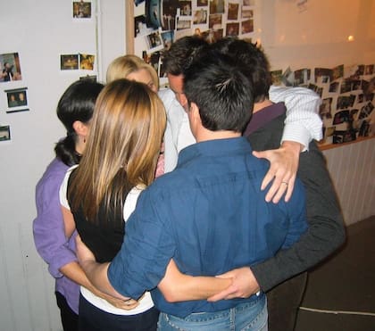 La tierna foto que publicó Jennifer Aniston para recordar a Matthew Perry con todo el elenco de Friends