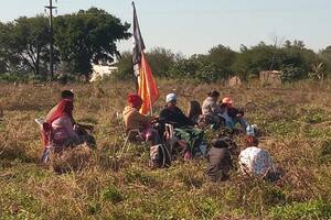 Productores y vecinos desalojaron un campo usurpado: apuntan contra el Polo Obrero