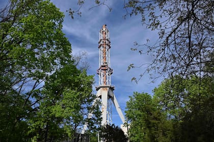 La torre de televisión, sin la parte superior