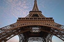 El misterioso departamento que está en lo alto de la Torre Eiffel