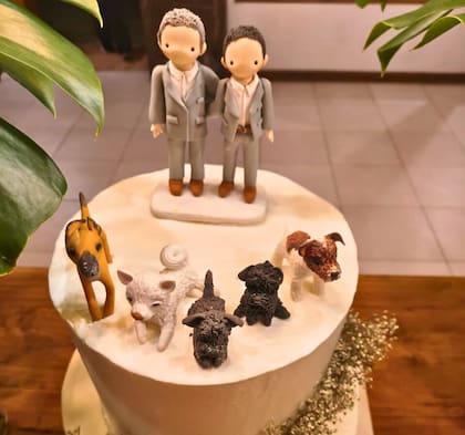 La torta tenía algo más que a la pareja de la boda