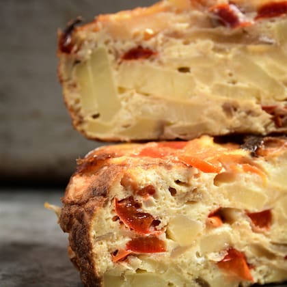 La tortilla de papas de Jornal se sirve babé y es ideal para compartir.